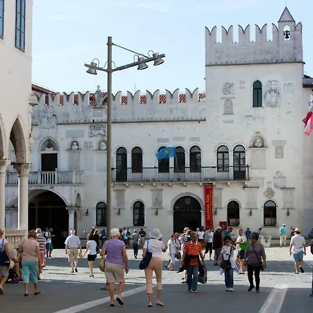 Sobe Pri Anici Koper