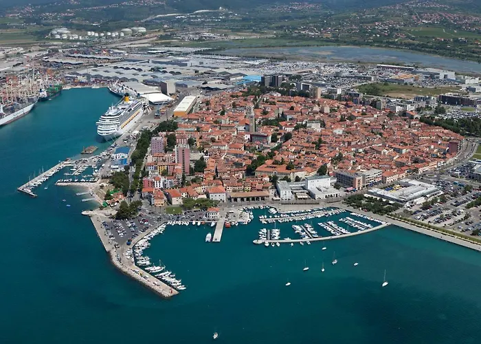 Sobe Pri Anici كوبر